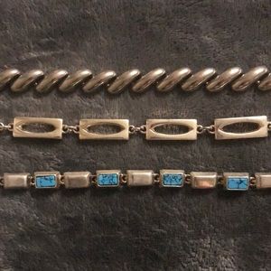 💙 3 costume bracelets 💙